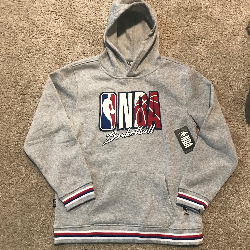 🎃NWT NBA Patriotic Behind The Scenes PO Hoodie